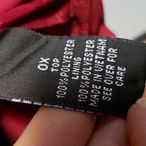 ALYX "Spice it up" Cold Shoulder Top - Picture 5 of 12